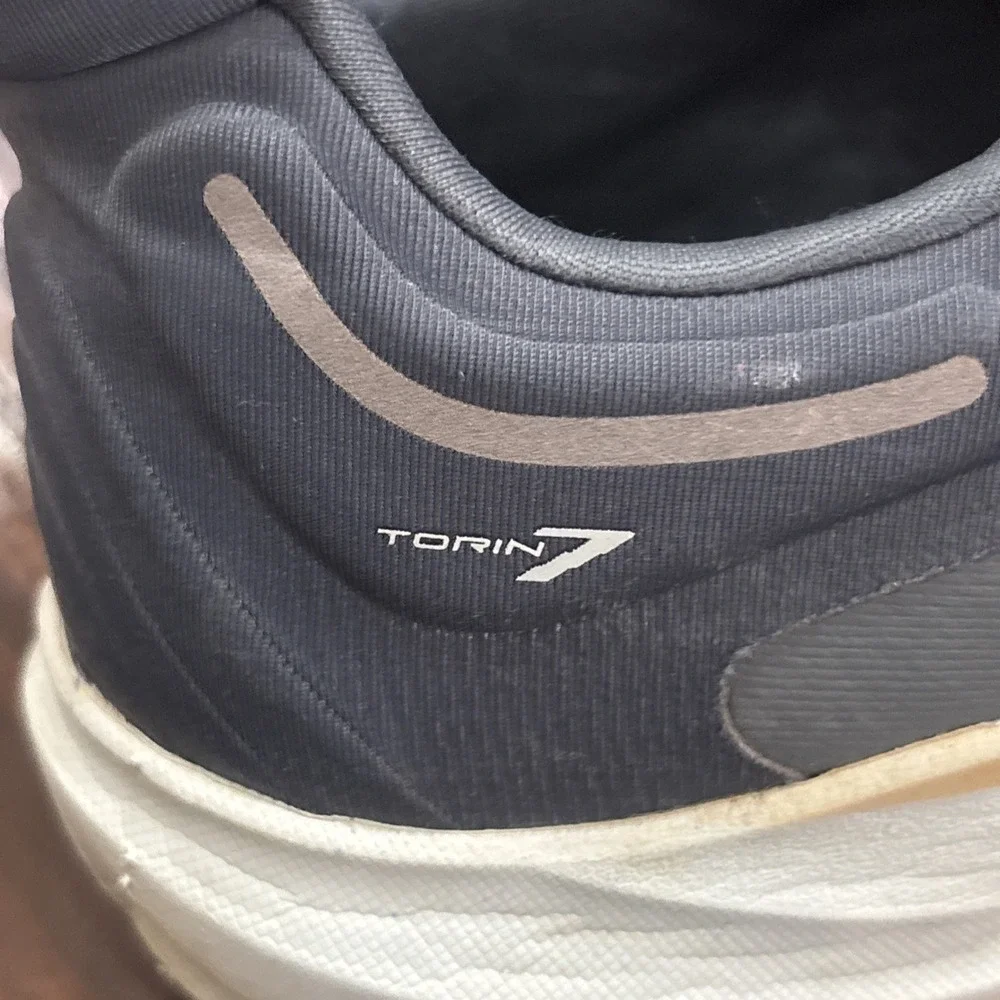 ALTRA Torin 7 Running Shoes Sneakers Men's 11 Gray Athletic